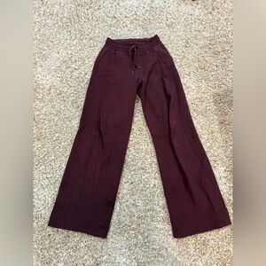 Lululemon Scuba Mid Rise Wide Leg Pant